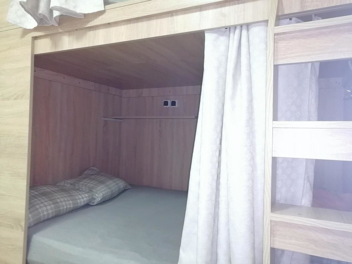 Номер Кровать в общем номере с 4 кроватями в Хостелы MINSK CITY HOSTEL ( МИНСК СИТИ ХОСТЕЛ) Минск Беларусь