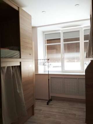 Хостелы Minsk City Hostel (Минск Сити Хостел) Минск Кровать в общем номере с 4 кроватями-7