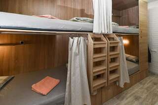 Хостелы Minsk City Hostel (Минск Сити Хостел) Минск Односпальная кровать в общем мужском номере-19